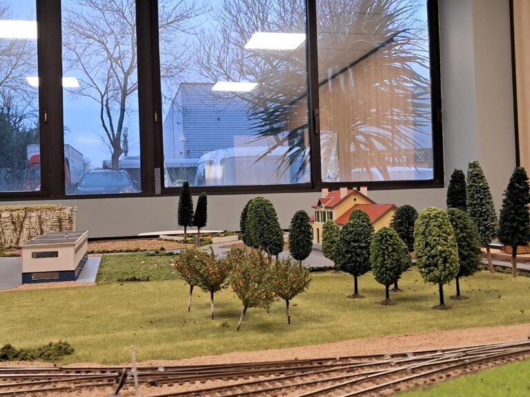 Maquette ferroviaire : Quand la pédagogie prend vie